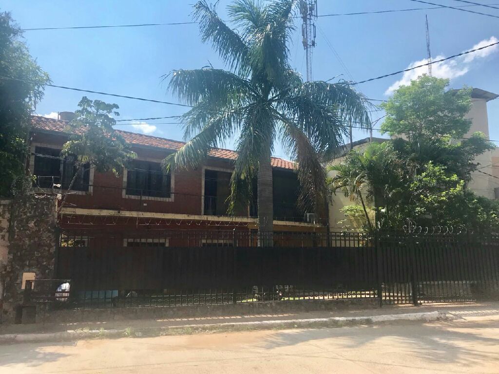Casa en venta a media cuadra de Sta Teresa — foto 3