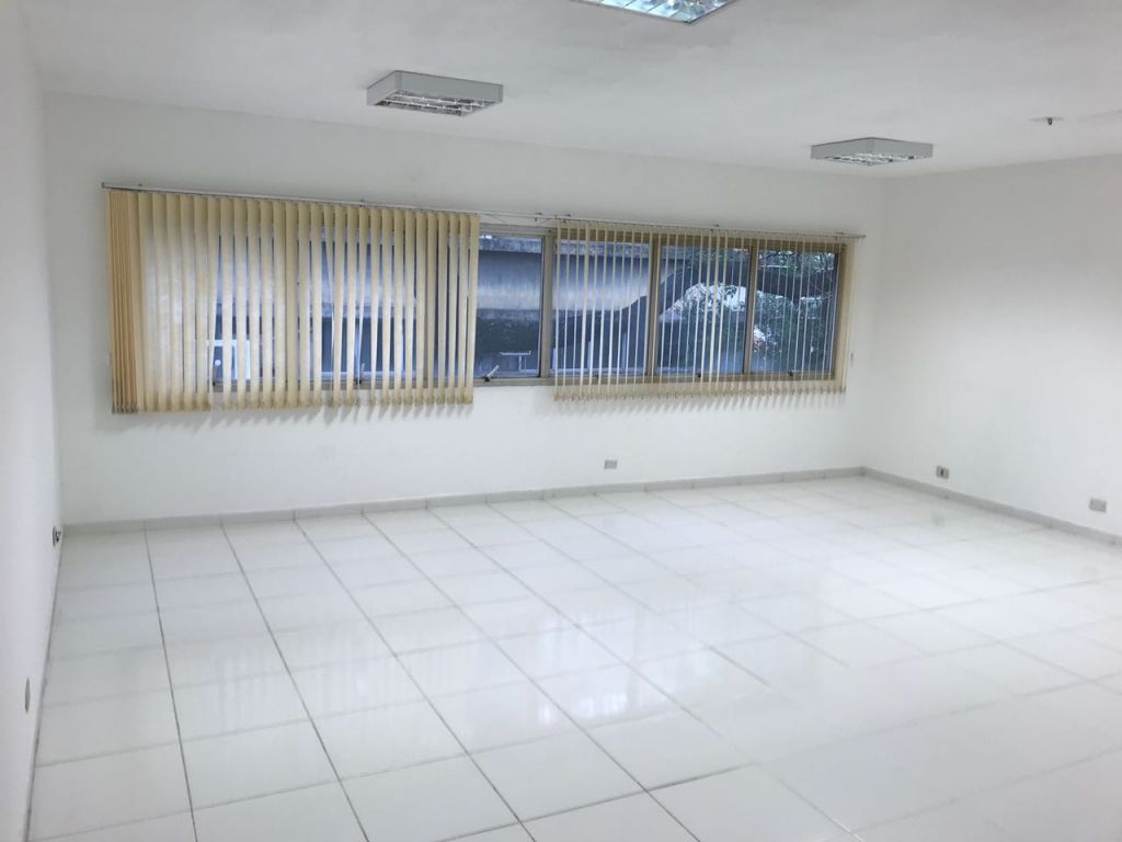 ALQUILO AMPLIA OFICINA — foto 2
