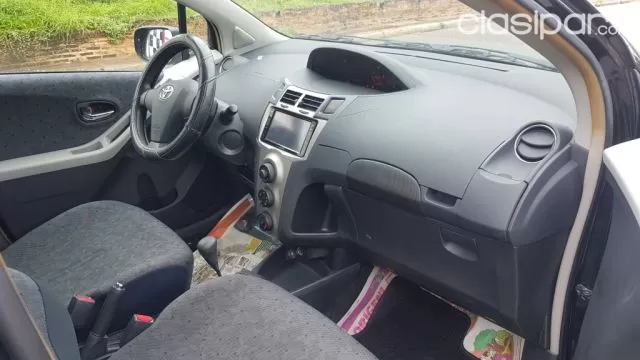 Toyota Vitz 2008 - foto 8
