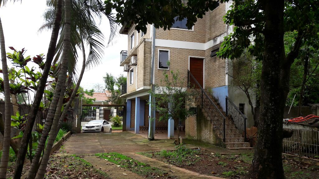 Sobrado con casa al fondo detras del super8 — foto 2