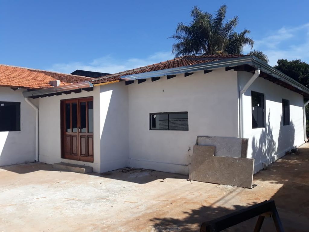 CASA A ESTRENAR A UN PASO DEL CENTRO DE ENCARNACION! — foto 3