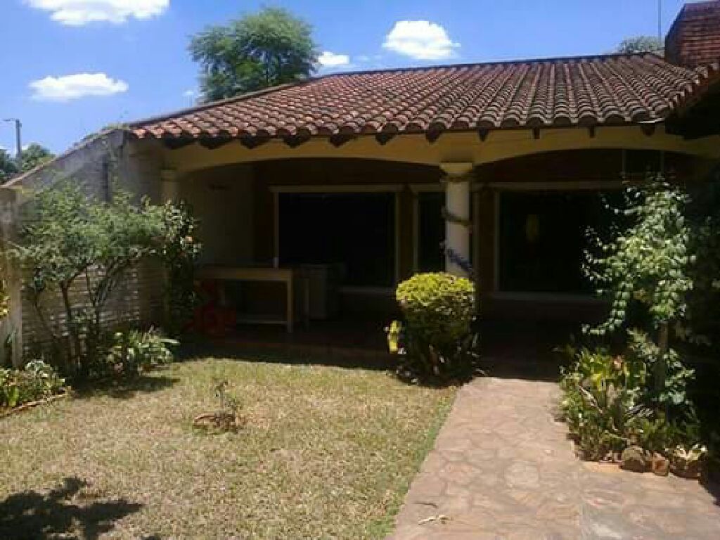 VENDO ESTA HERMOSA CASA! NEGOCIABLE! — foto 2