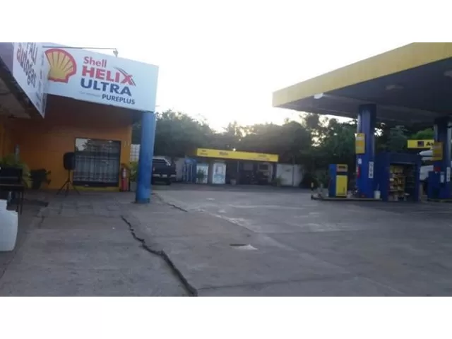 VENDO ESTACIÓN DE SERVICIO EMBLEMA GAS CORONA — foto 2