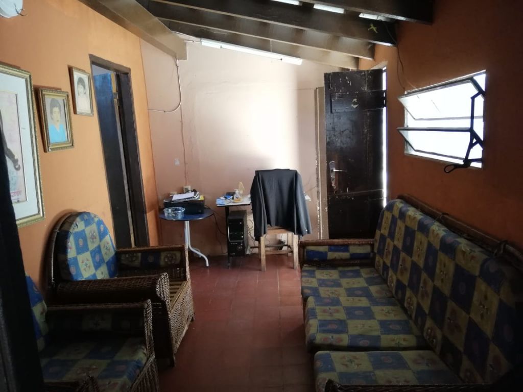 Vendo casa en el centro de la Ciudad de Luque sobre asfalto. — foto 2