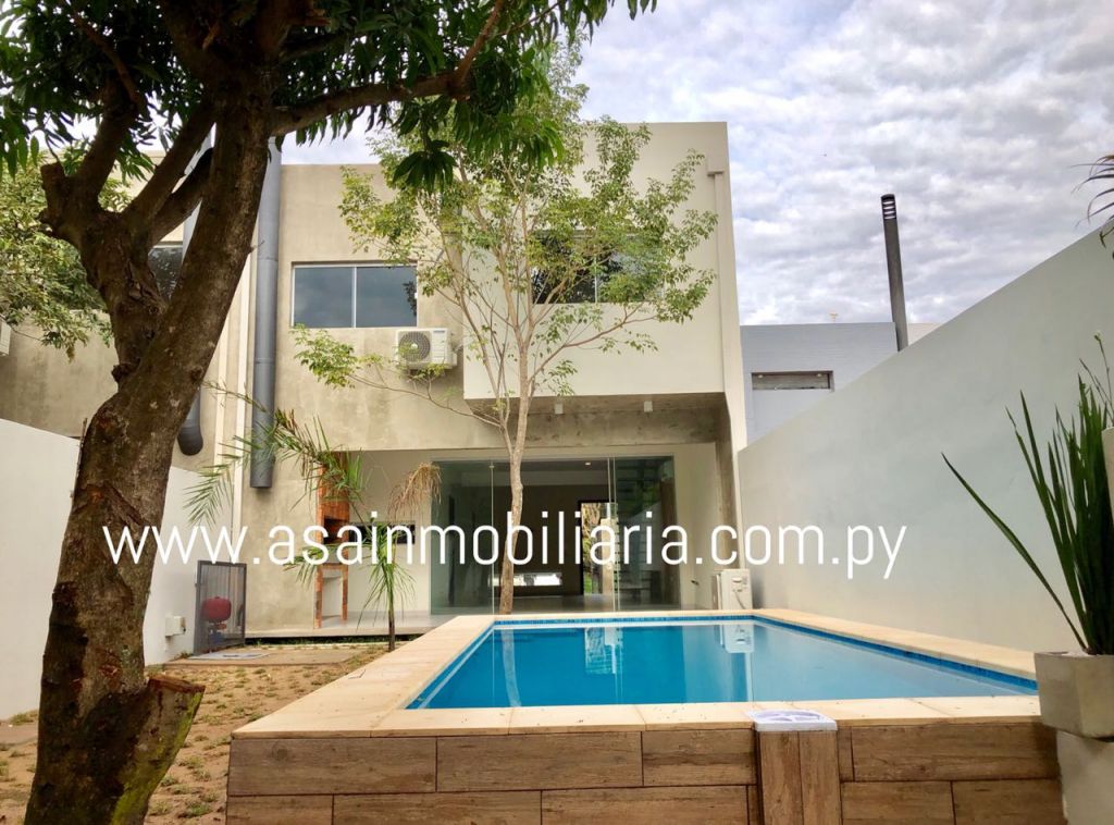 A ESTRENAR CON 4 DORMITORIOS ZONA ÑU GUASU — foto 2