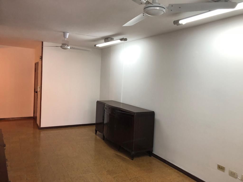 VENDO DEPARTAMENTO EN EL CENTRO DE ASUNCIÓN — foto 2