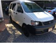 VENDO TOYOTA NOAH CARGUERO - REC IMPORT - CAJA AUTOMATICA - AÑO 2002 - TR CON AUGUSTO ----