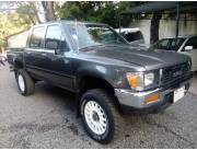 VENDO TOYOTA HILUX/ 1990 - 2.8 DIESEL/ MEC