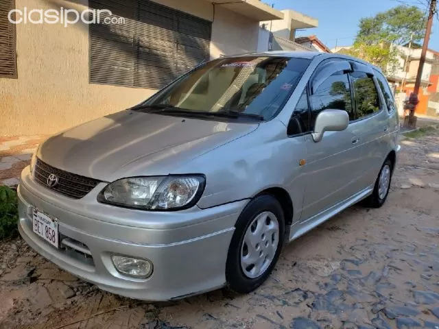 Toyota Spacio 2000 - foto 2