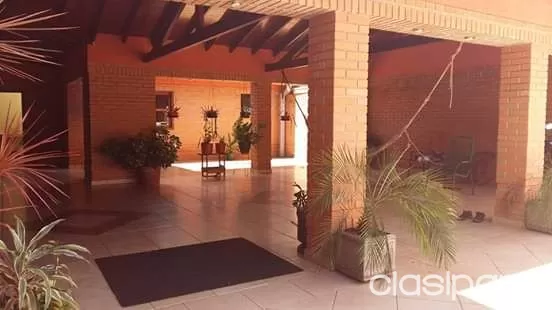 Oferta por tiempo limitado, amplia residencia en Hernandarias, inmejorable ubicación. — foto 3