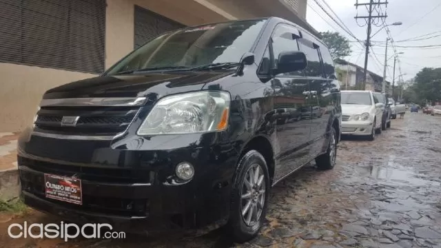 Toyota Noah 2006 - foto 2