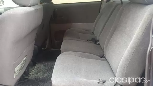 Toyota Noah 2005 - foto 7