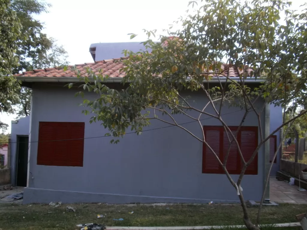 SE ALQUILA CASA EN ENCARNACION (Barrio San Pedro-Curupayty) — foto 3