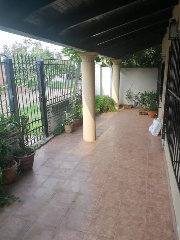 VENDO CASA EN BARRIO CENTRO DE VILLA ELISA — foto 3