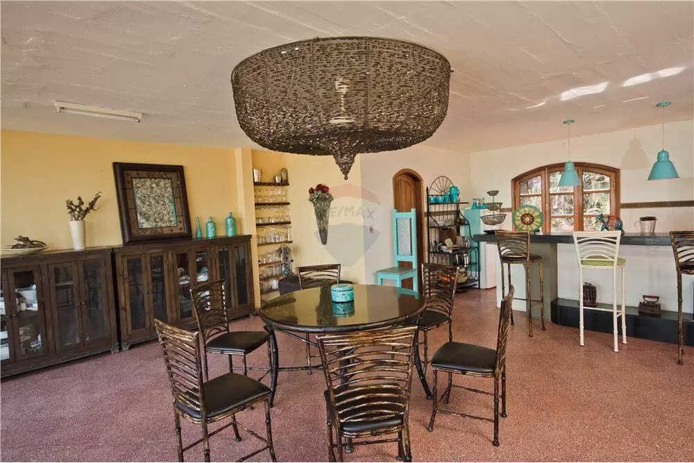 VENDO HERMOSA RESIDENCIA EN SAN BERNARDINO — foto 3