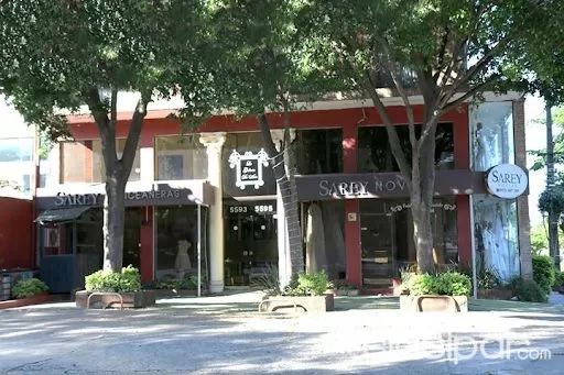 Galería frente a la Municipalidad de Asunción — foto 2