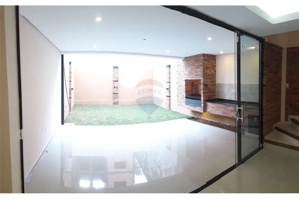 VENDO DUPLEX A ESTRENAR EN ASUNCIÓN — foto 2