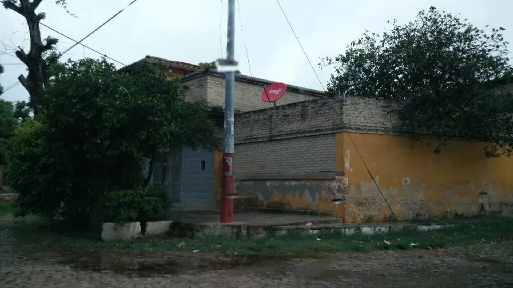 Vendo Casa de 2 pisos — foto 2