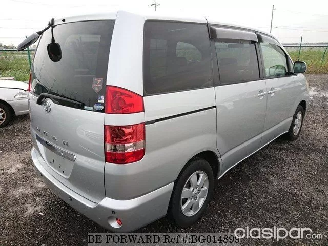 Toyota Noah 2005 — foto 5