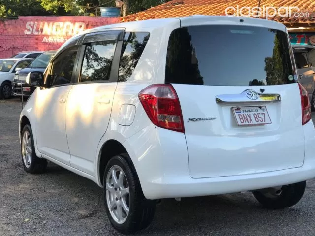 Toyota Ractis 2006 - foto 8