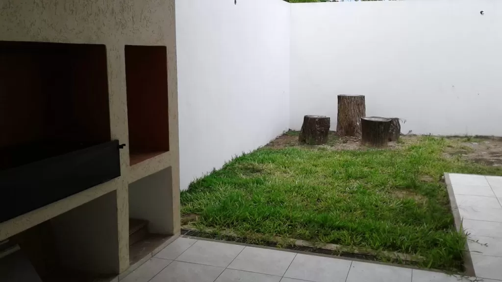 DUPLEX A ESTRENAR, pegado al Rakiura calle America — foto 3