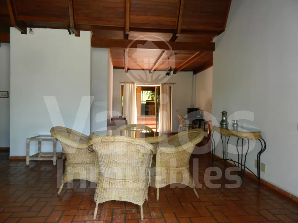 HERMOSA RESIDENCIA EN EL PARANA COUNTRY CLUB. — foto 3