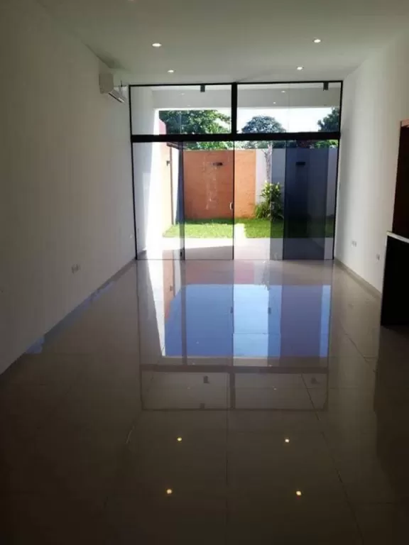 VENDO LUJOSO DUPLEX EN FDO ZONA NORTE — foto 3