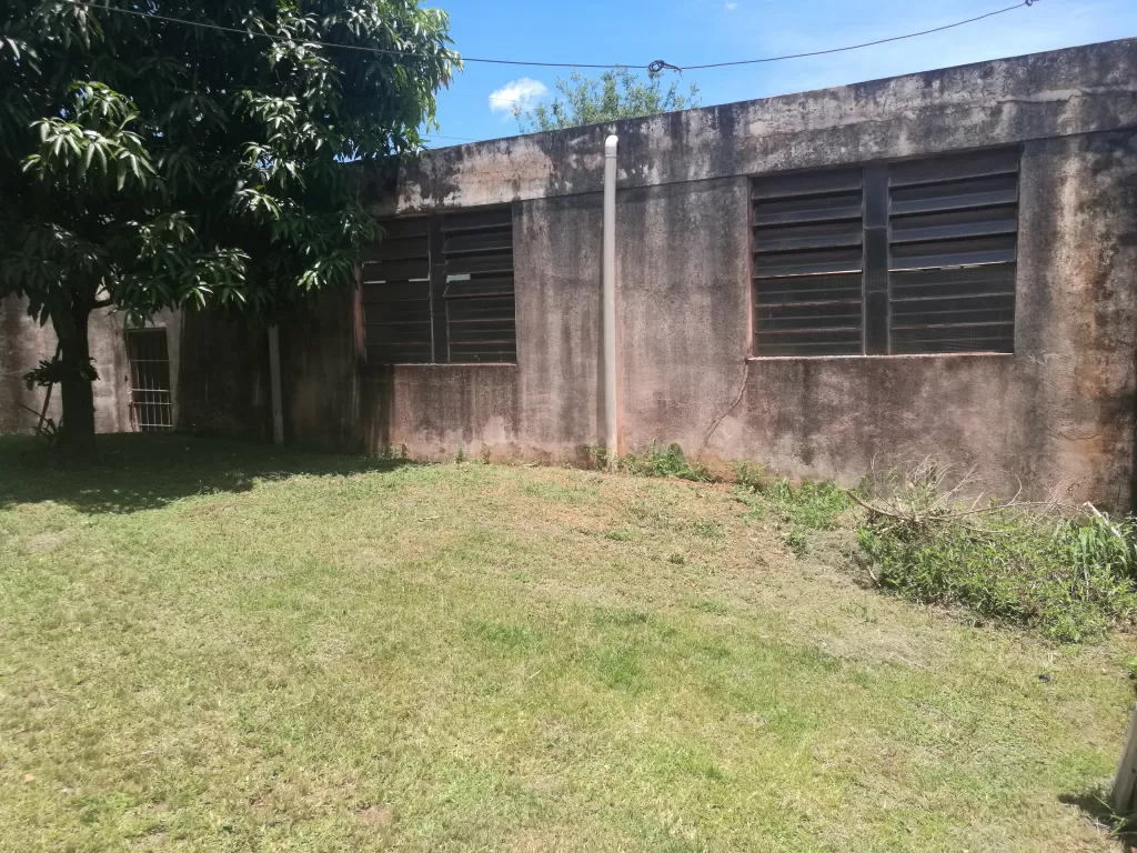ALQUILER Y VENTA DE HERMOSO SALÓN — foto 3