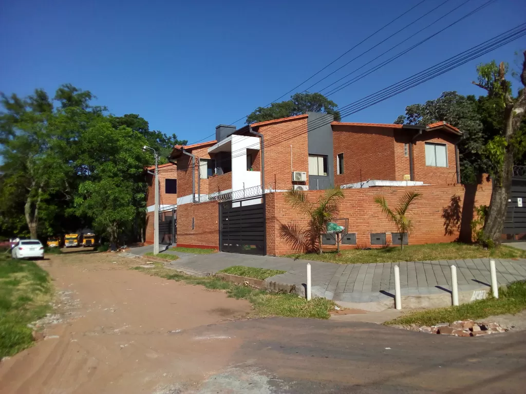 TERRENO EN SOLARES DE LAMBARÉ, A PASO DEL SUPERMERCADO EL PUEBLO — foto 3