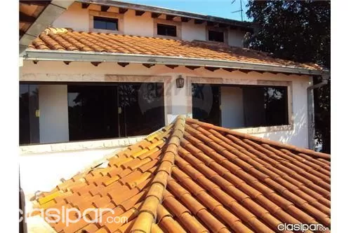 RESIDENCIA en VILLA ADELA Luque — foto 2