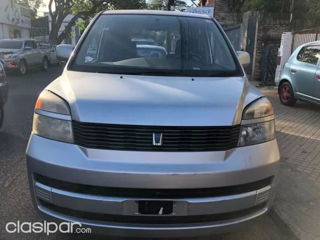 Toyota Voxy 2003 — foto 3