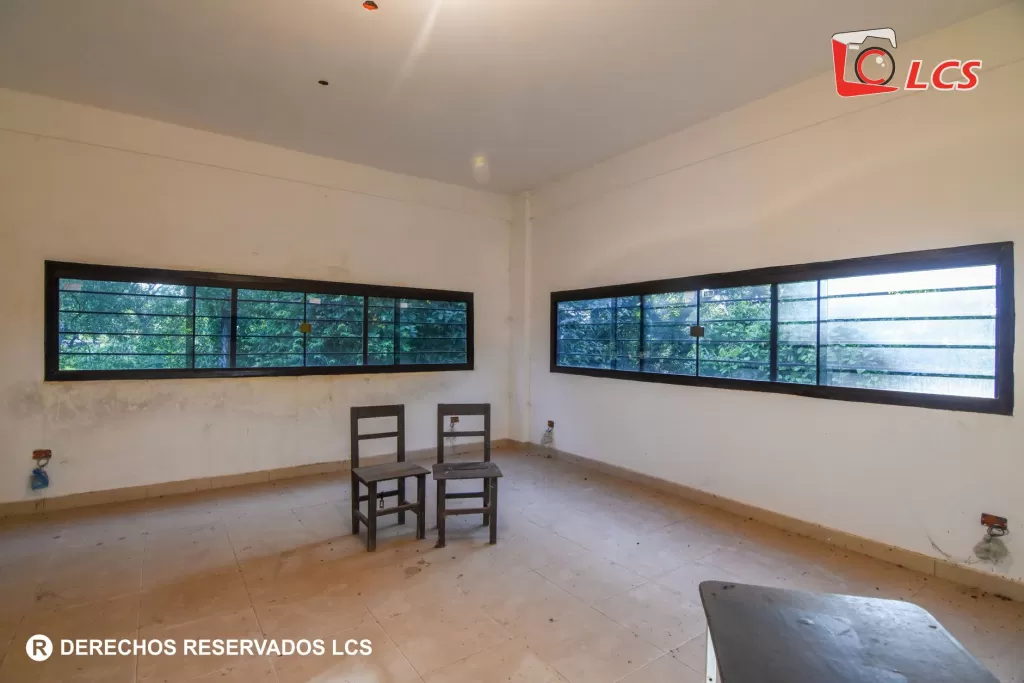 VENDO ESPECTACULAR DEPOSITO CON OFICINAS EN SAN ANTONIO — foto 2