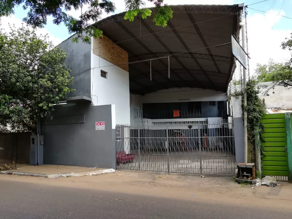 Excelente oportunidad! VENDO PROPIEDAD EN SAN LORENZO CENTRO BARRIO MARÍA AUXILIADORA — foto 2