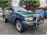 Vendo nissan terrano pr50 año 1997 recién importado 2.7 diesel automático color verde full