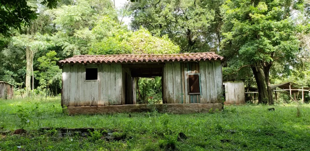 VENDO HERMOSA PROPIEDAD DE 8 HAS. EN SAPUCAI - DPTO. DE PARAGUARÍ — foto 3