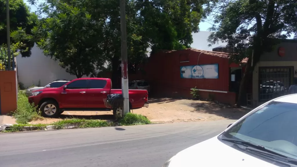 Terreno en el centro de Lambare — foto 2