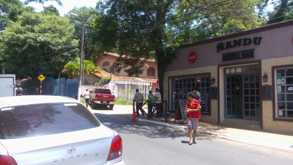 Terreno en el centro de Lambare — foto 3