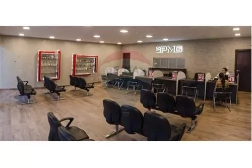 VENDO EDIFICIO COMER IAL ZONA SANTA TERESA Y MCAL LOPEZ — foto 3