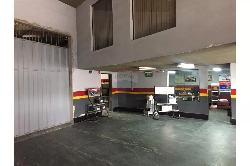 VENDO LOCAL COMERCIAL S RUTA MCAL ESTIGARRIBIA — foto 2