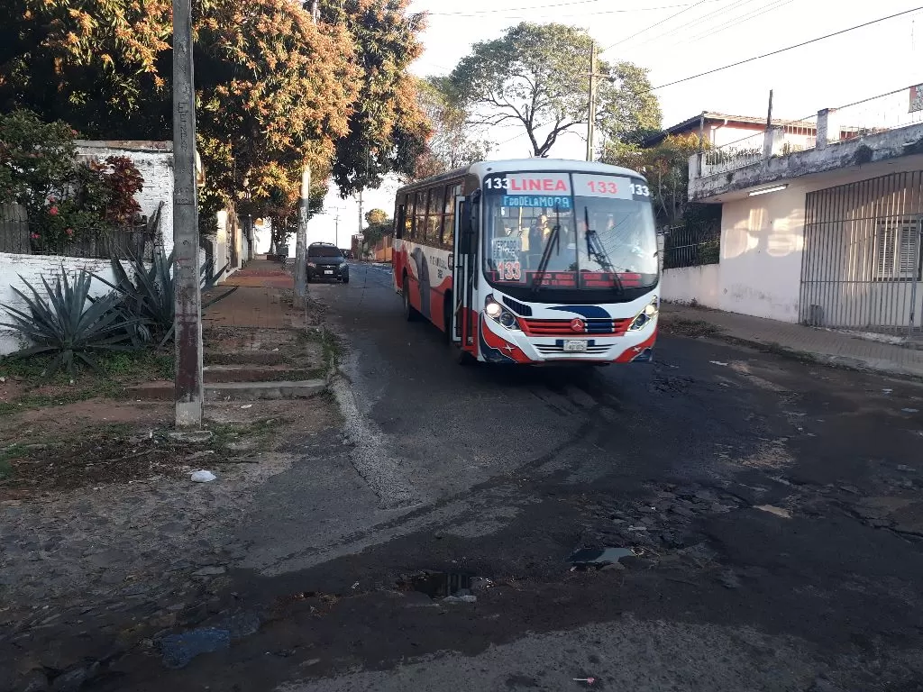 Urgente remato casa en Asunción esquina.. — foto 3