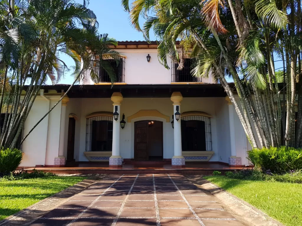 VENDO HERMOSA RESIDENCIA COLONIAL 1855,08 MTS2 — foto 2