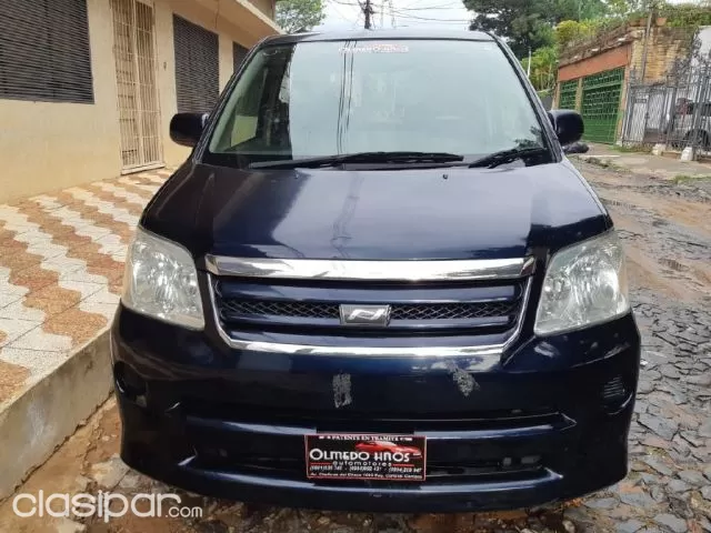 Toyota Noah 2006 — foto 5