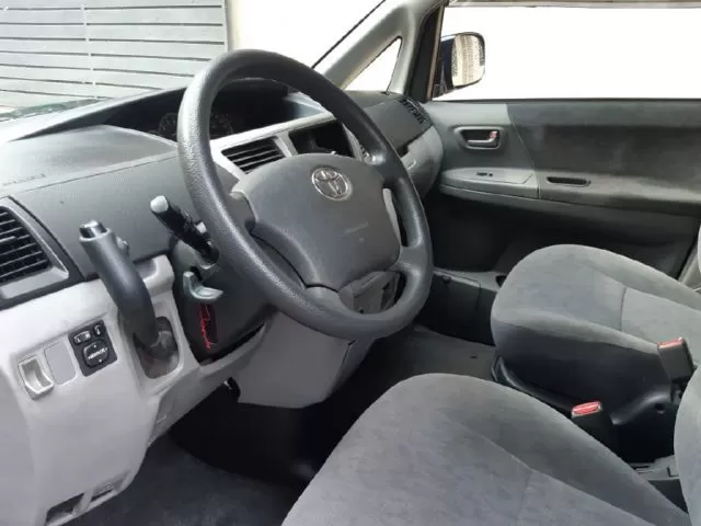 Toyota Noah 2006 — foto 7