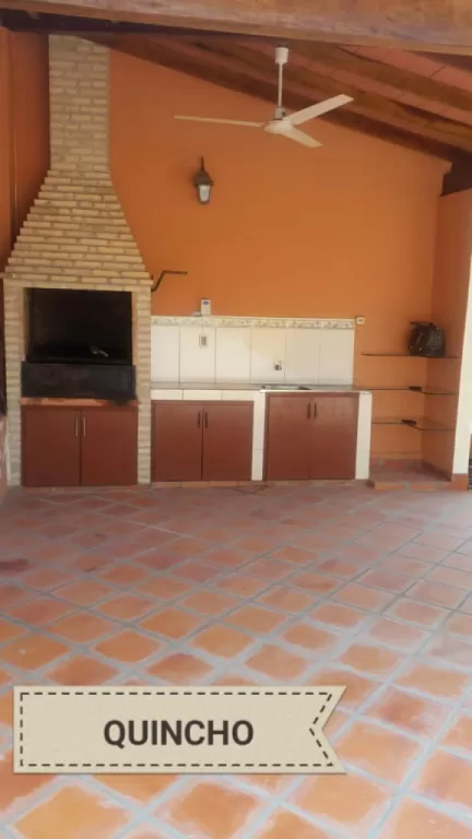 VENDO HERMOSA CASA EN LAMBARE, ZONA CANAL 13 — foto 3