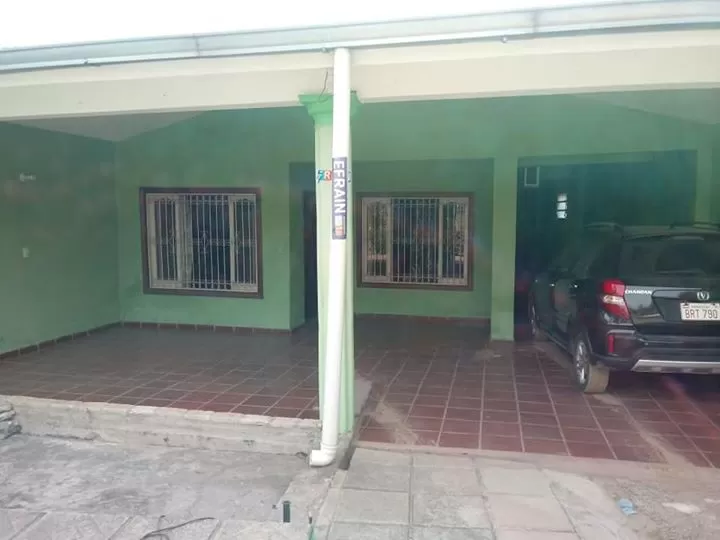 Loma Pytá vendo casa. — foto 2