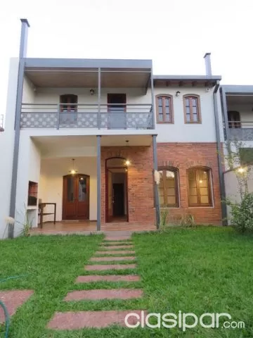 FDO. DE LA MORA (N) OFERTAZO! - ELEGANTE DUPLEX C GRAN JARDIN - AHORA 230.000 USD — foto 2