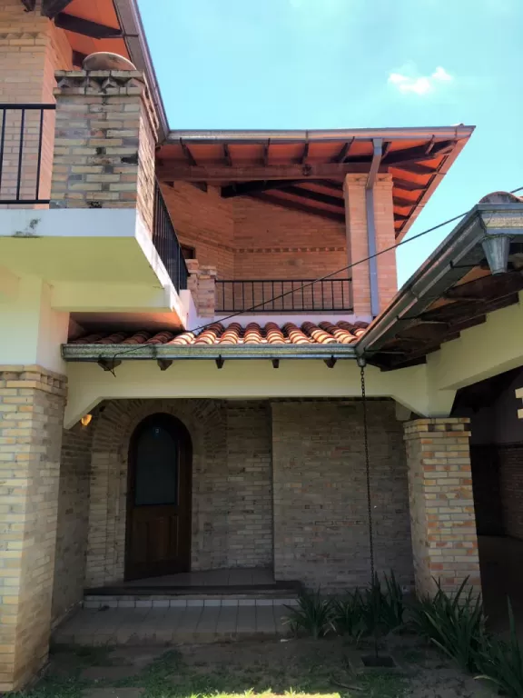 EN VENTA CASA EN BARRIO SAN JORGE ZONA SUPER VIADUCTO — foto 3