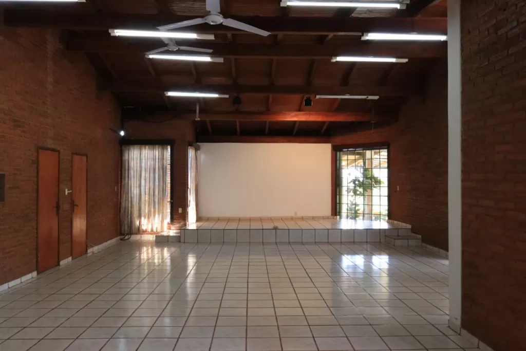 CASA IDEAL PARA HOGAR DE ANCIANOS A METROS DE LA RUTA 6 — foto 3
