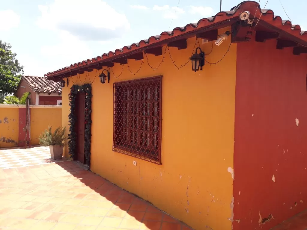 VENDO HERMOSA CASA EN MARIANO R. ALONSO — foto 3