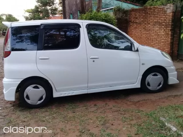 Toyota Funcargo 2002 — foto 5